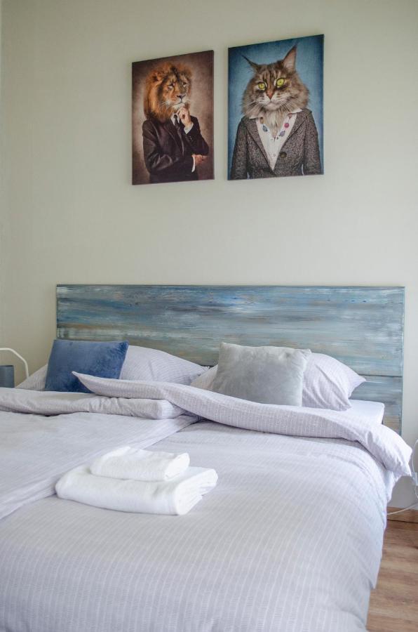 Kohaz Apartman Apartment เวสเปรม ภายนอก รูปภาพ